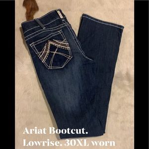 Ariat Bootcut Lowrise.